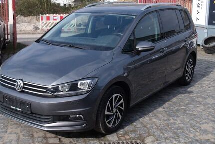 VW Touran 68.400 km 16.800 &euro; Lünen 44532