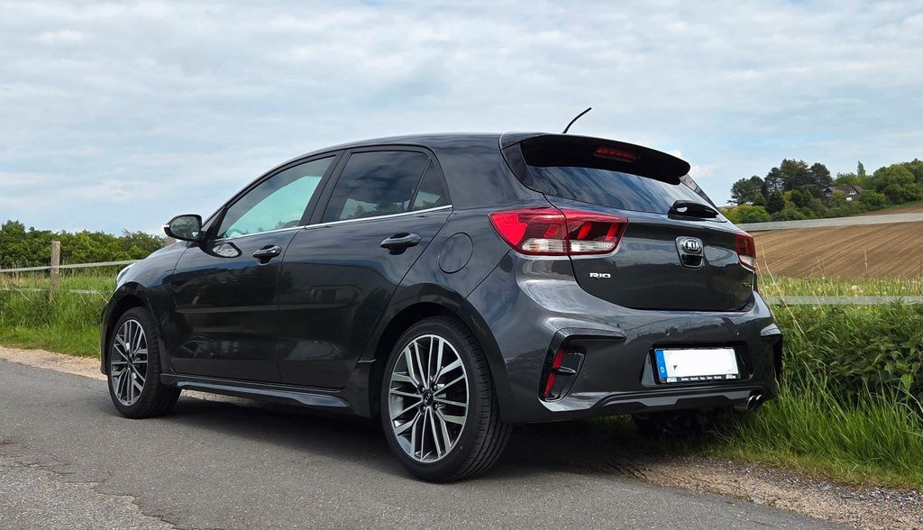 Kia Rio 86.600 km 11.000 &euro; Sprockhövel 45549