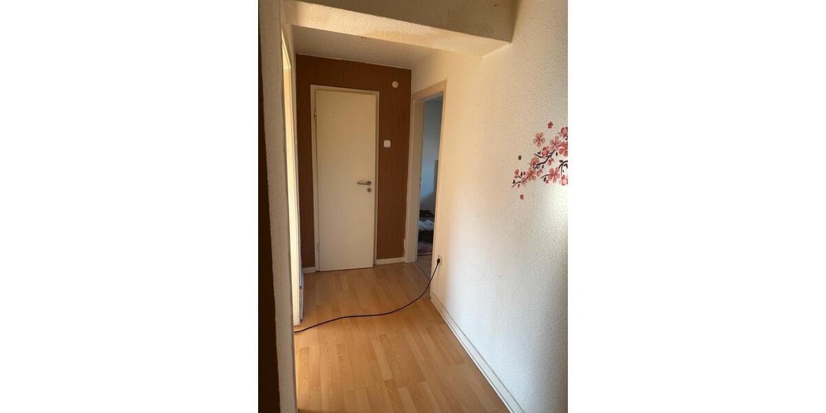 Dachgeschoßwohnung Gelsenkirchen Gelsenkirchen-Mitte - 2 Zimmer, 39 m&sup2;, 402&euro; | Angebot:25366827