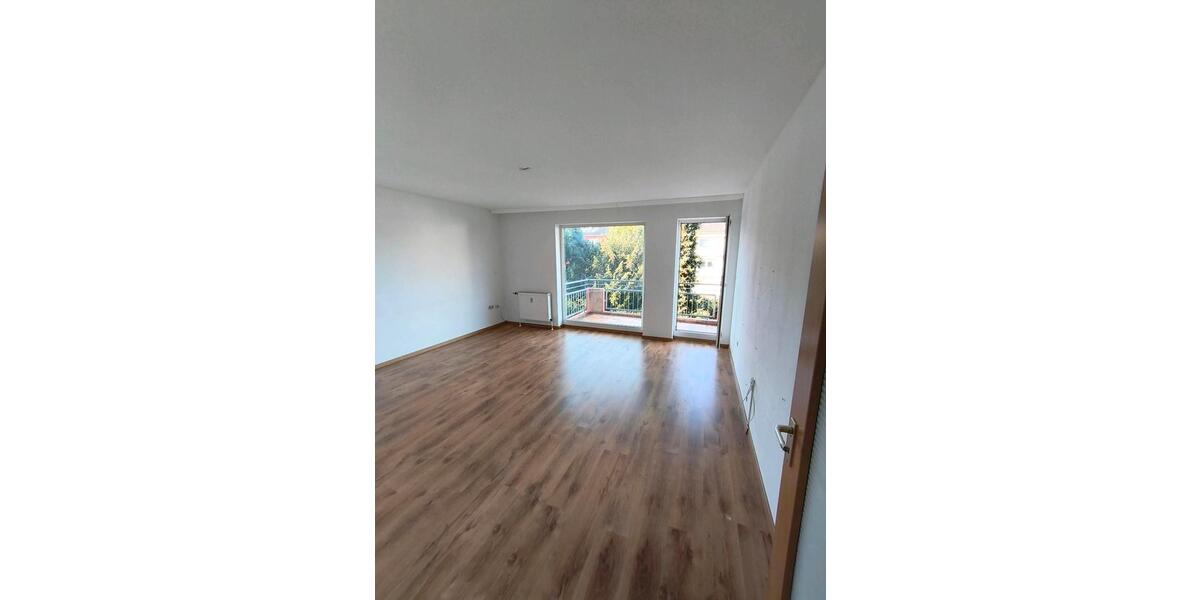 Etagenwohnung Essen Stadtbezirk VI - 3 Zimmer, 77 m&sup2;, 169.000&euro; | Angebot:24744218