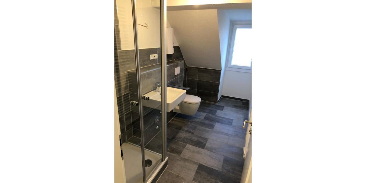 Dachgeschoßwohnung Essen Stadtbezirk III - 2 Zimmer, 40 m&sup2;, 502&euro; | Angebot:25978480