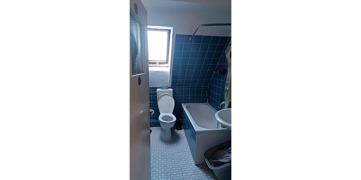Dachgeschoßwohnung Wuppertal Sedansberg - 3 Zimmer, 60 m&sup2;, 490&euro; | Angebot:26327022