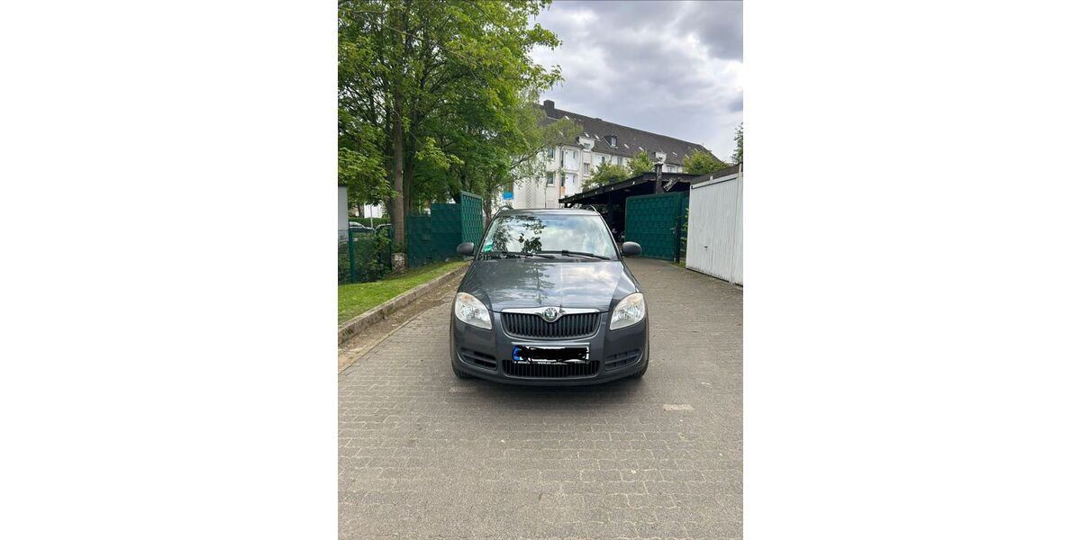 Skoda Fabia 153.000 km 2.150 &euro; Essen 45355