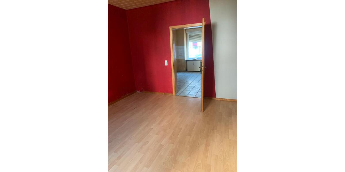 Mehrfamilienhaus, Wohnhaus Witten - 12 Zimmer, 85 m&sup2;, 1.300&euro; | Angebot:24242261