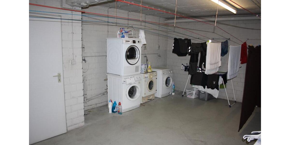 Etagenwohnung Dortmund Hombruch - 2.5 Zimmer, 84 m&sup2;, 229.000&euro; | Angebot:25972135