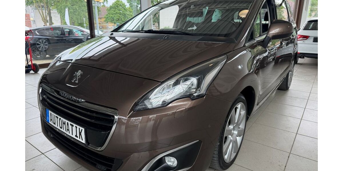 Peugeot 5008 181.382 km 12.890 &euro; Bottrop 46236