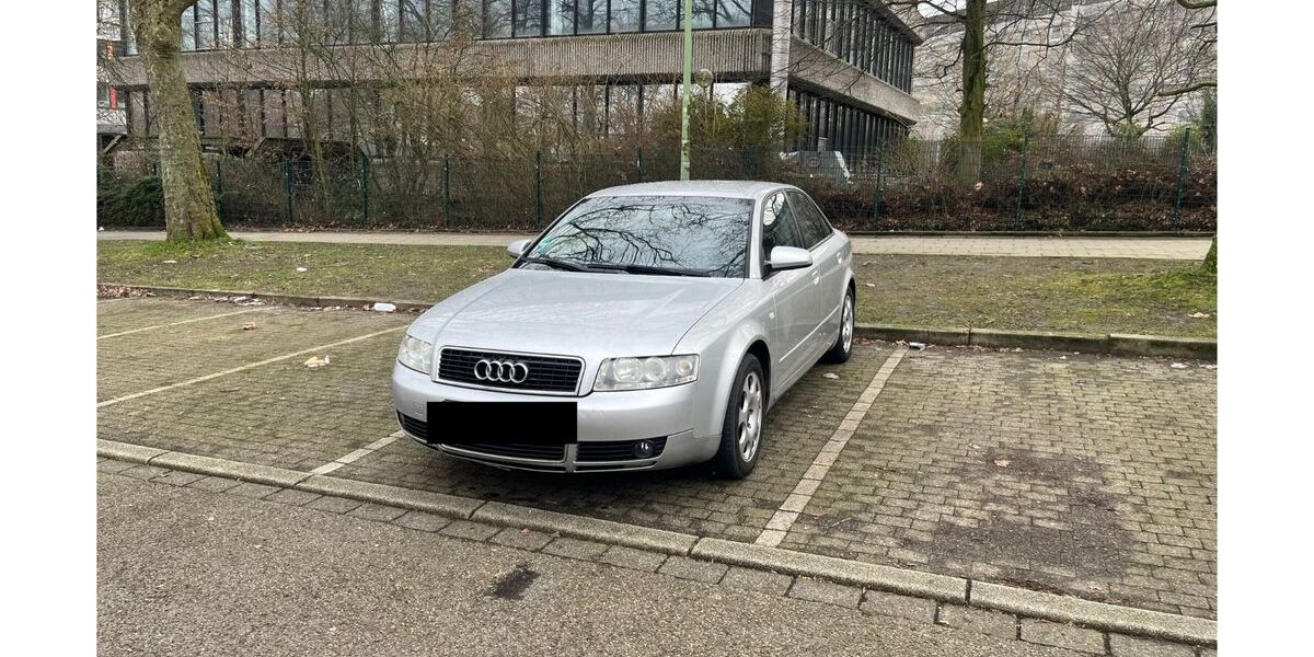 Audi A4 219.000 km 1.200 &euro; Essen 45355