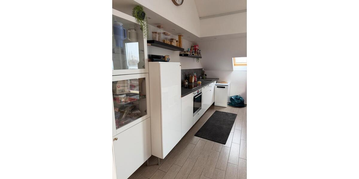 Dachgeschoßwohnung Gelsenkirchen Rotthausen - 3.5 Zimmer, 78 m&sup2;, 810&euro; | Angebot:25046374