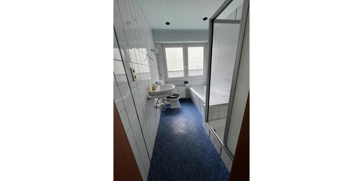 Hochparterre Wuppertal Gemarkung Langerfeld - 3 Zimmer, 81 m&sup2;, 900&euro; | Angebot:25891437