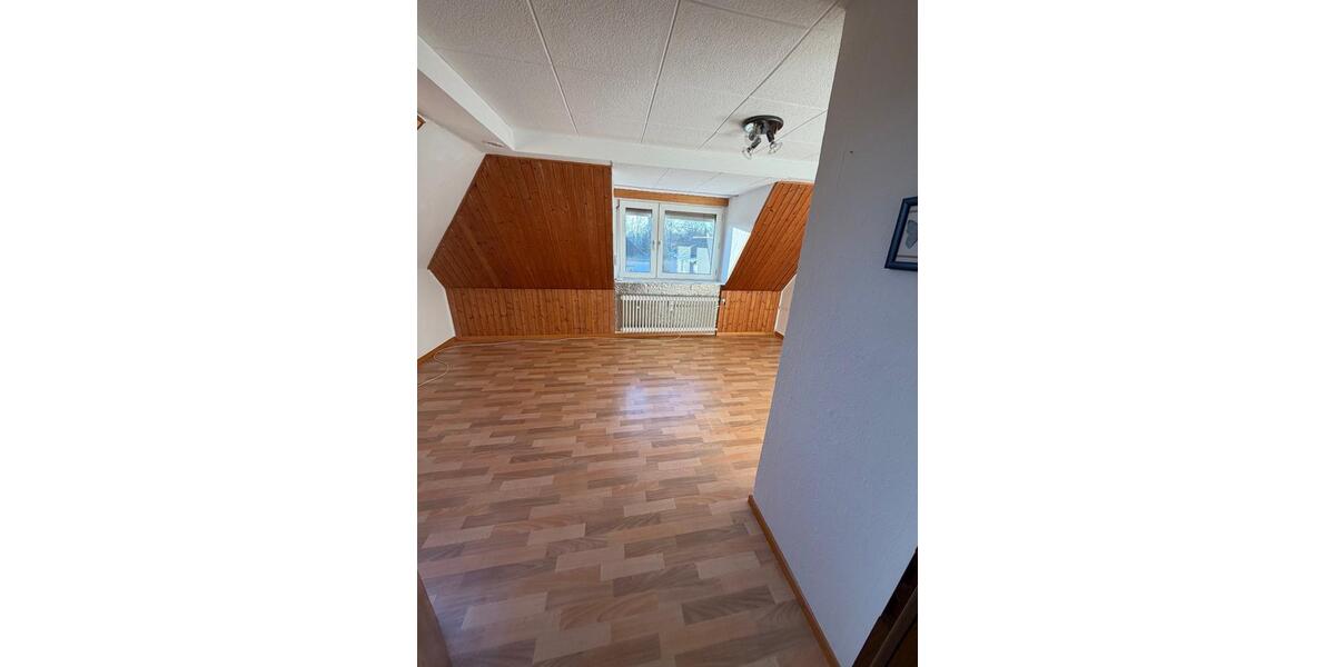 Dachgeschoßwohnung Bochum Eppendorf - 2 Zimmer, 55 m&sup2;, 565&euro; | Angebot:24741291