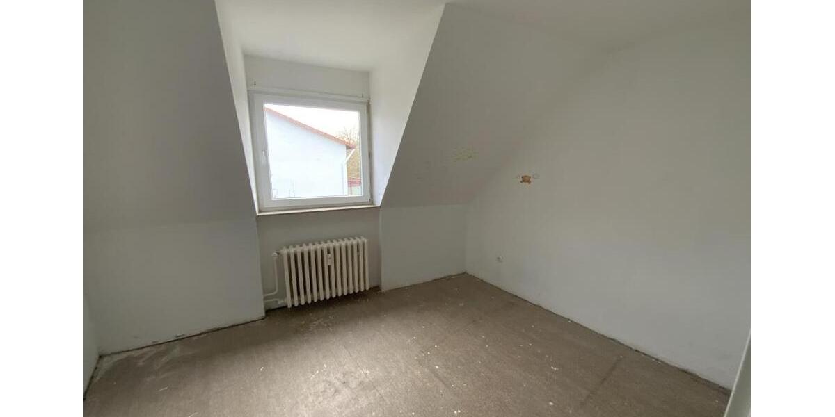 Dachgeschoßwohnung Dortmund Hombruch - 3 Zimmer, 70 m&sup2;, 559&euro; | Angebot:23766721