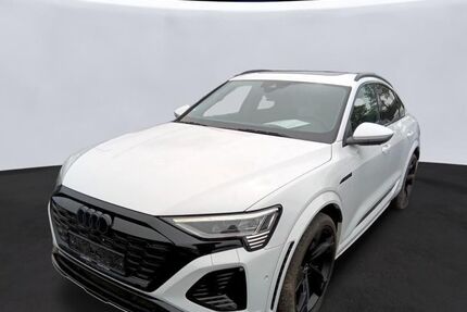 Audi SQ8 e-tron 38.006 km 59.887 &euro; Hagen 58091