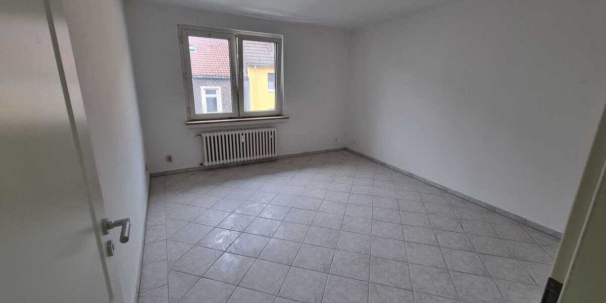 Etagenwohnung Gelsenkirchen Horst - 3 Zimmer, 65 m&sup2;, 600&euro; | Angebot:26703130