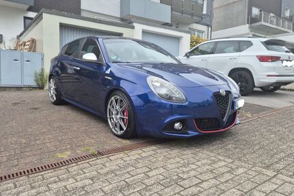 Alfa Romeo Giulietta 129.000 km 12.500 &euro; Wuppertal 42119