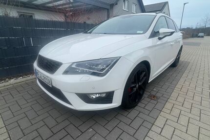 Seat Leon 115.000 km 11.690 &euro; Velbert 42553
