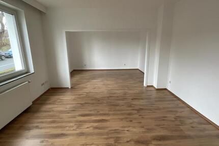 Wohnung Essen Frillendorf - 2 Zimmer, 77 m&sup2;, 538&euro; | Angebot:21275812