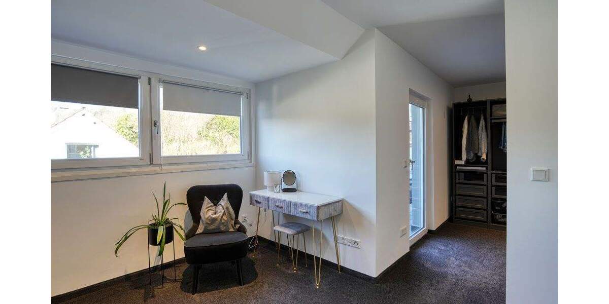 Doppelhaushälfte Bochum Stiepel - 5 Zimmer, 218 m&sup2;, 850.000&euro; | Angebot:25687051