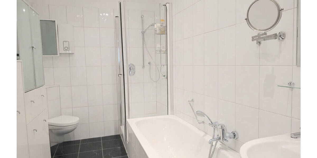 Recklinghausen-West! Helle, großzügige Altbauwohnung mit Balkon in zentraler Lage! - Etagenwohnung Recklinghausen Stadtmitte | Angebot:26056164