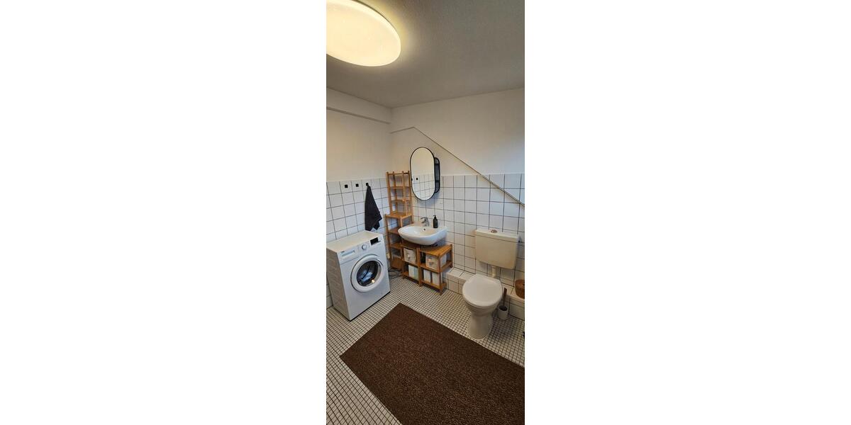 Dachgeschoßwohnung Bochum Altenbochum - 2.5 Zimmer, 60 m&sup2;, 605&euro; | Angebot:26022709