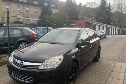Opel Astra 2.800 km 2.500 &euro; Essen 45143