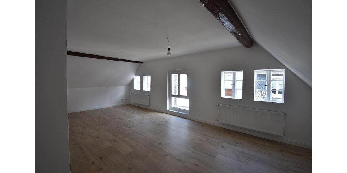 Etagenwohnung Velbert Langenberg - 3 Zimmer, 105 m&sup2;, 940&euro; | Angebot:14131574