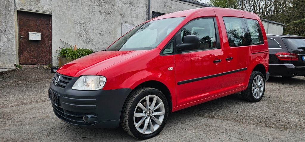 VW Caddy 68.147 km 7.999 &euro; Witten 58453