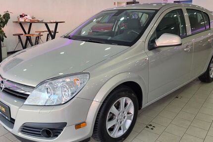 Opel Astra 128.791 km 3.999 &euro; Recklinghausen 45661