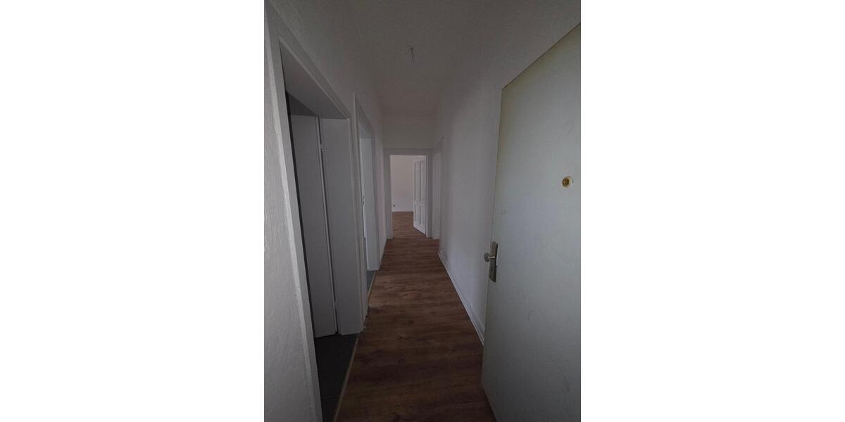 Etagenwohnung Wuppertal Gemarkung Langerfeld - 3 Zimmer, 70 m&sup2;, 600&euro; | Angebot:25712282