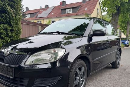 Skoda Fabia 136.000 km 3.399 &euro; Hagen 58089