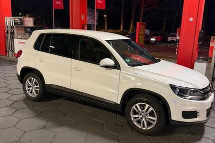 VW Tiguan 210.500 km 7.250 &euro; HERTEN 45699