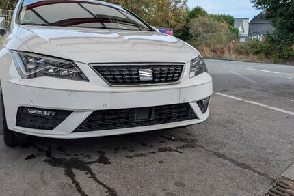 Seat Leon 128.000 km 9.990 &euro; Wuppertal 42285