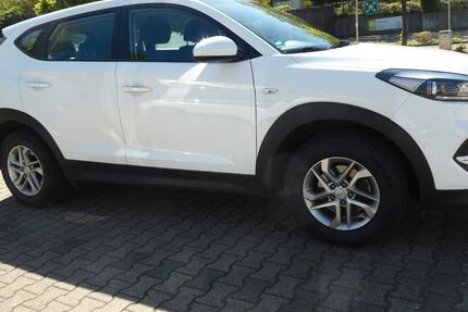 Hyundai TUCSON 20.743 km 14.700 &euro; Witten 58453