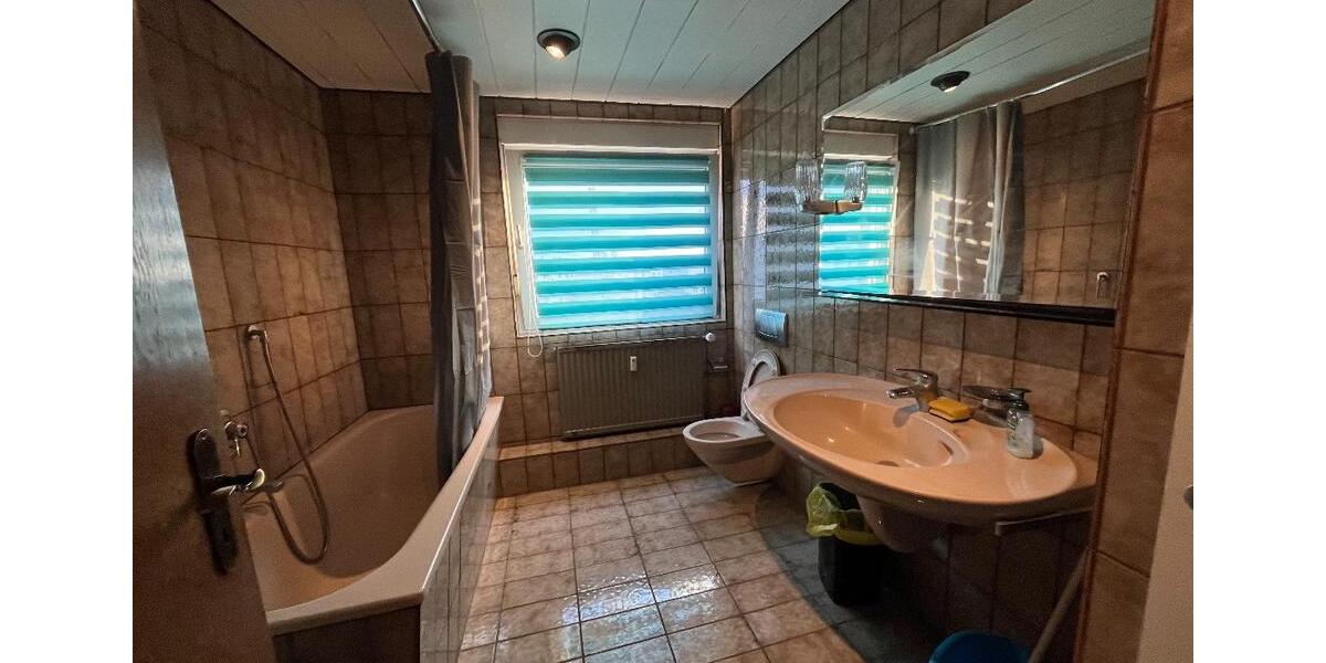 Dachgeschoßwohnung Bochum Bochum-Mitte - 1 Zimmer, 20 m&sup2;, 385&euro; | Angebot:26039411