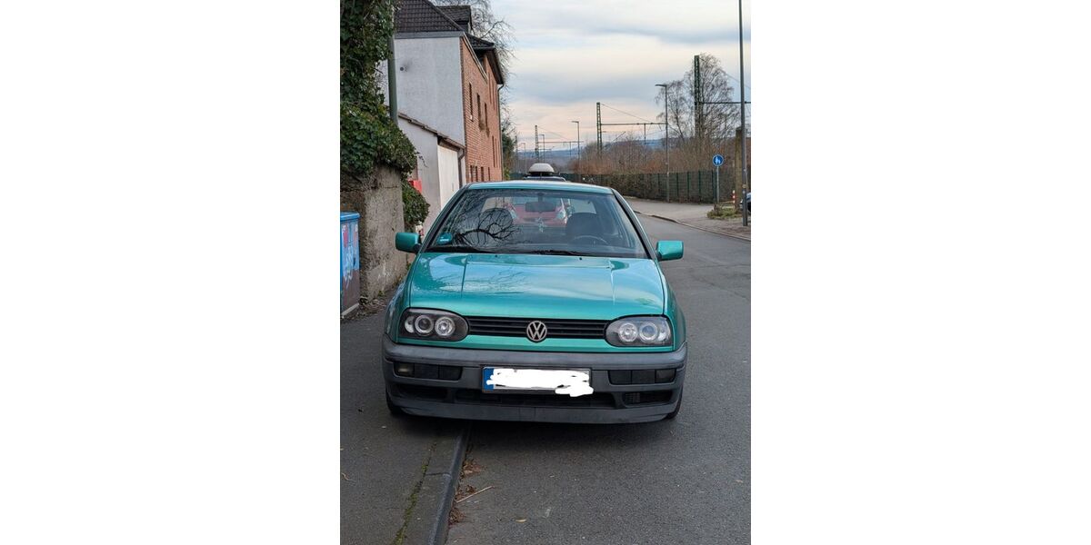 VW Golf 218.000 km 900 &euro; Bochum 44879