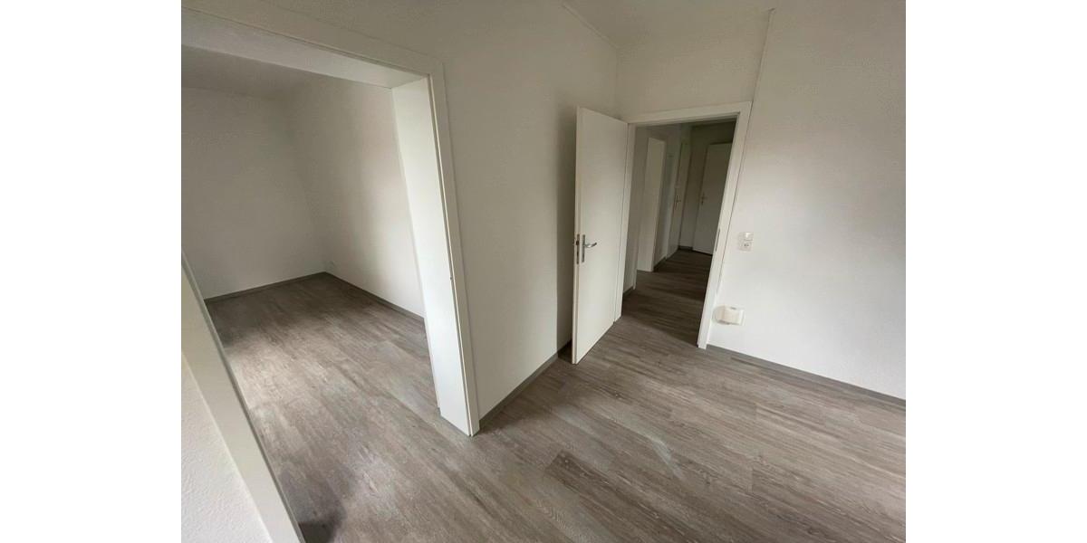 Etagenwohnung Bochum Bochum-Mitte - 3 Zimmer, 53 m&sup2;, 489&euro; | Angebot:25770288