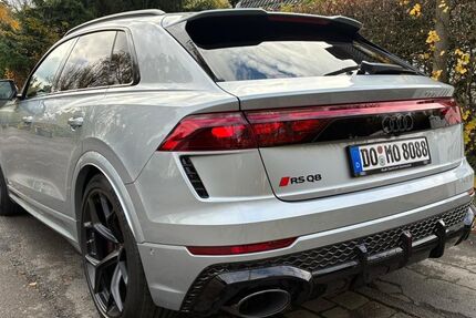 Audi RSQ8 7.850 km 169.500 &euro; Dortmund 44265