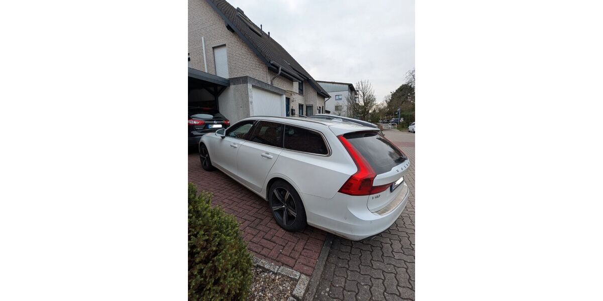 Volvo V90 200.000 km 16.000 &euro; Schermbeck 46514