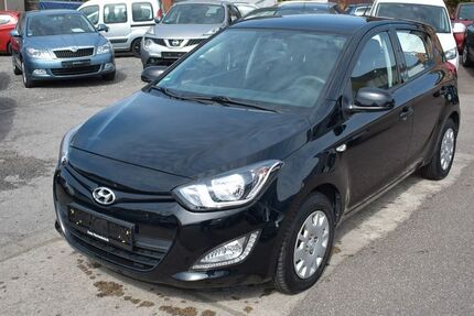 Hyundai i20 132.100 km 4.480 &euro; Oberhausen 46145