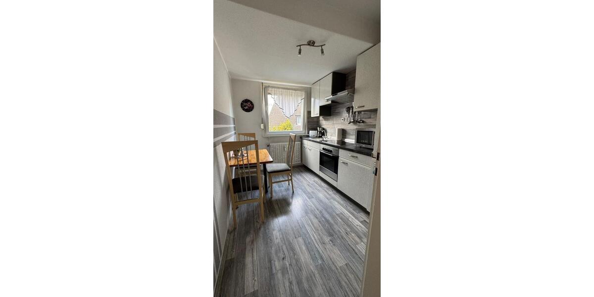 Dachgeschoßwohnung Bochum Eppendorf - 2 Zimmer, 44 m&sup2;, 500&euro; | Angebot:25874649