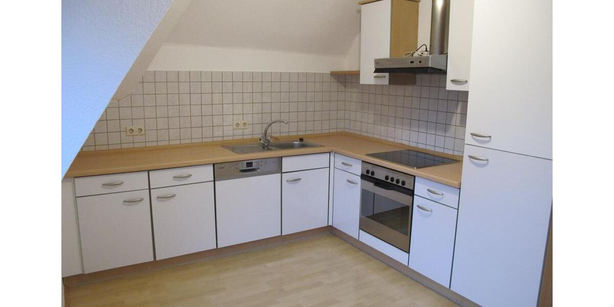 Dachgeschoßwohnung Gelsenkirchen - 3.5 Zimmer, 89 m&sup2;, 801&euro; | Angebot:25309686