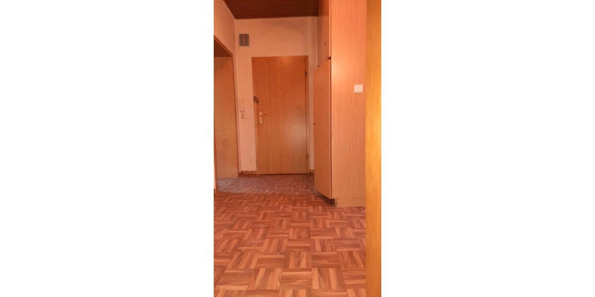Etagenwohnung Bochum Bochum-Mitte - 2 Zimmer, 61 m&sup2;, 490&euro; | Angebot:26051251