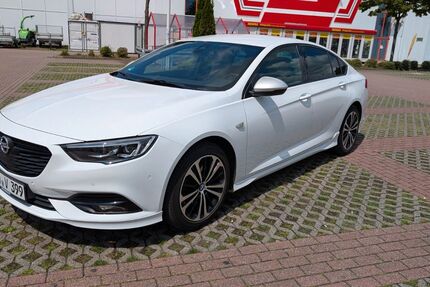 Opel Insignia 124.000 km 12.299 &euro; Dortmund 44143