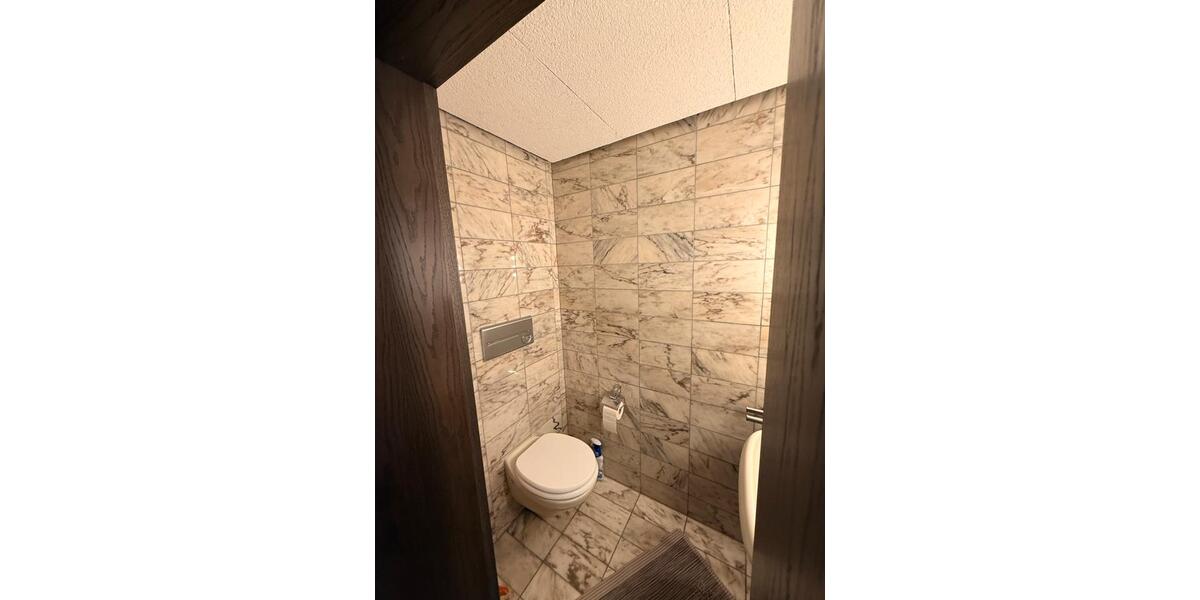 Einfamilienhaus Oberhausen - 2 Zimmer, 180 m&sup2;, 375.000&euro; | Angebot:25257357