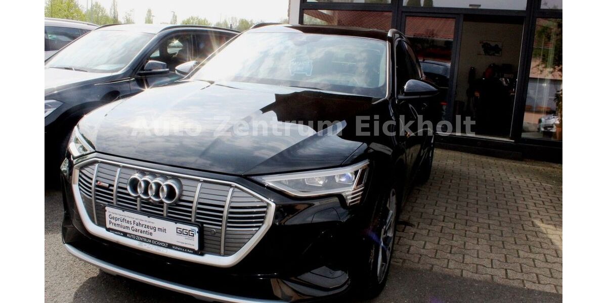 Audi e-tron 67.600 km 34.950 &euro; Mülheim a.d.Ruhr 45472