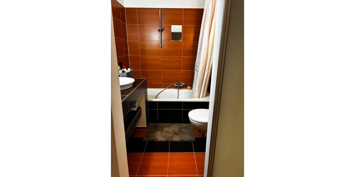 Etagenwohnung Essen Huttrop - 2 Zimmer, 42 m&sup2;, 550&euro; | Angebot:25723697