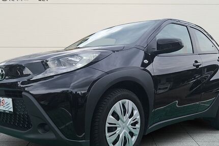 Toyota Aygo (X) 14.603 km 14.380 &euro; Bochum 44809