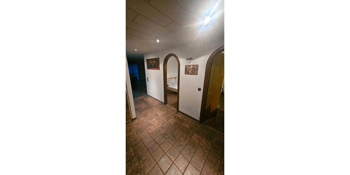 Erdgeschoßwohnung Essen Frillendorf - 3 Zimmer, 75 m&sup2;, 1.100&euro; | Angebot:25872696