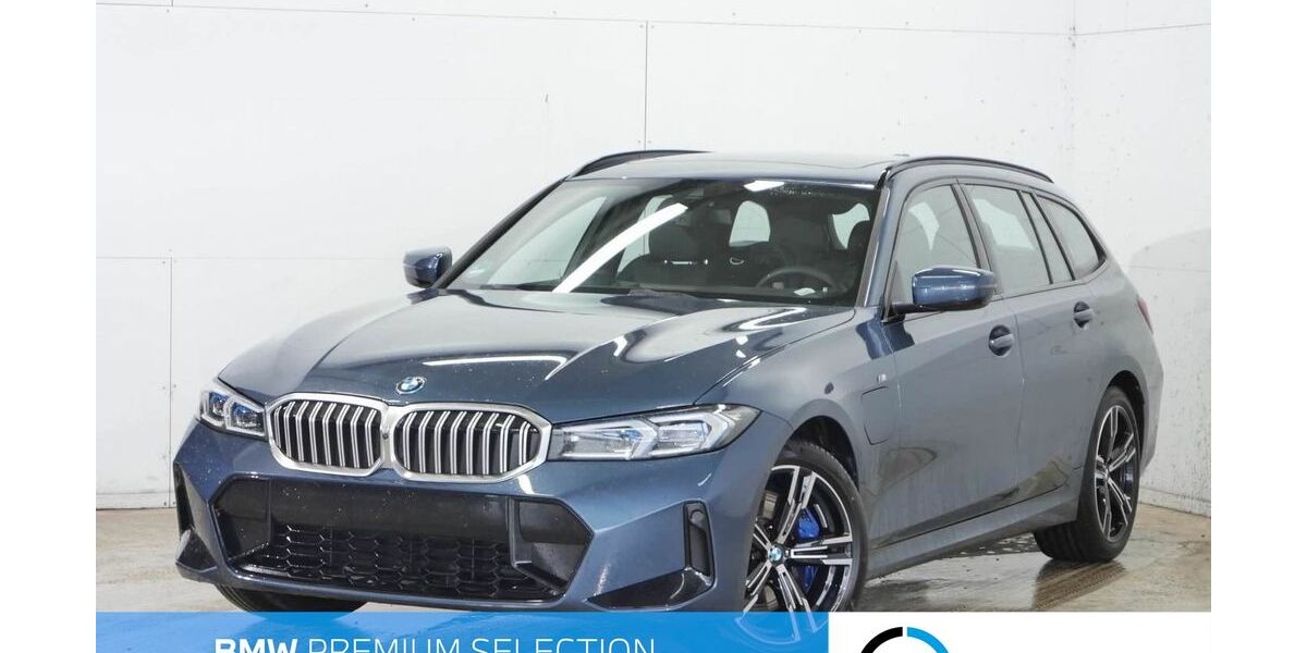 BMW 330 3.978 km 47.960 &euro; Mülheim 45472