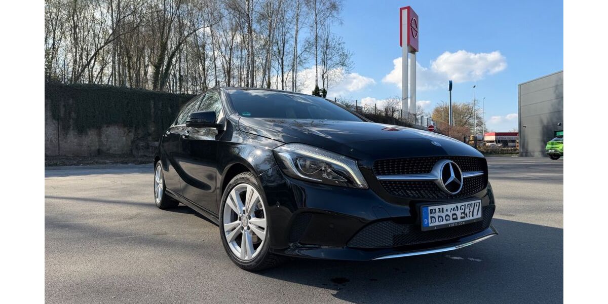 Mercedes-Benz A 180 113.500 km 13.650 &euro; Mülheim an der Ruhr 45476