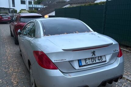 Peugeot 308 140.575 km 3.800 &euro; Castrop-Rauxel 44577